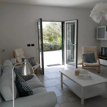 Gli Ulivi 朱尔迪尼亚诺